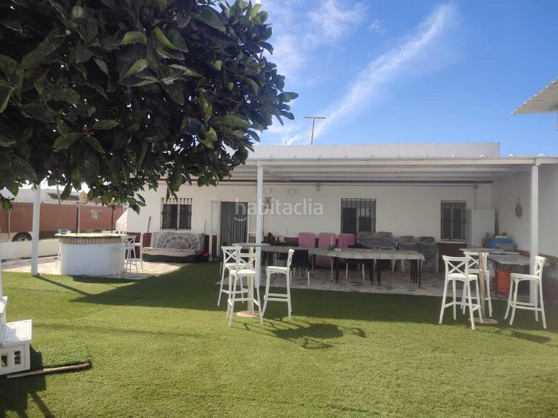 Foto c31a1622-23f8-4dd5-922c-54dd0eec530f. Casa a Las Tres Piedras - Costa Ballena Chipiona