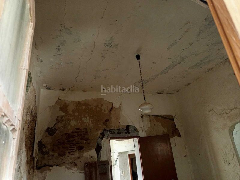 Foto ce2ac71e-3c95-45f1-9933-93aa8e2dae10. Casa en Centro - La Costilla Rota