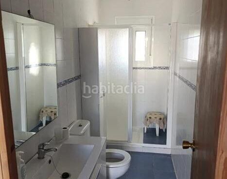 Foto c6ed5136-b5e1-48ee-91d3-19e0b4e3cd85. Casa a Centro Chipiona