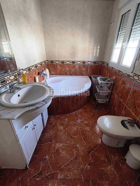 Foto f8fe0b15-7b95-4b22-94c4-87bb7698dbae. Dúplex a Centro Chipiona