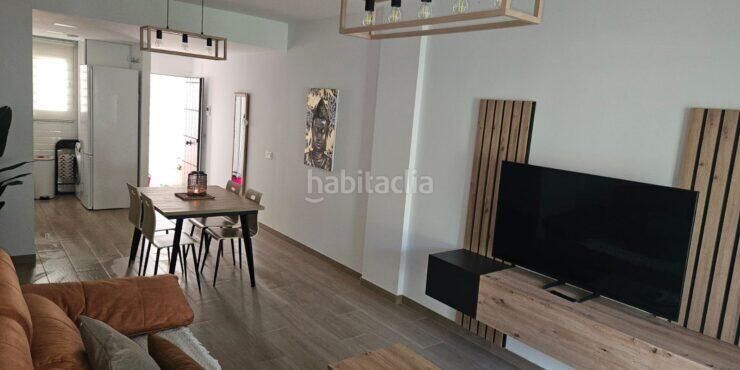 Foto c1bd8976-18ae-4fb5-9430-b86543d197ea. Pis a Las Tres Piedras - Costa Ballena Chipiona