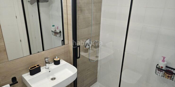 Foto f2096378-3bb3-4ffe-a715-f356a3d676ff. Pis a Las Tres Piedras - Costa Ballena Chipiona