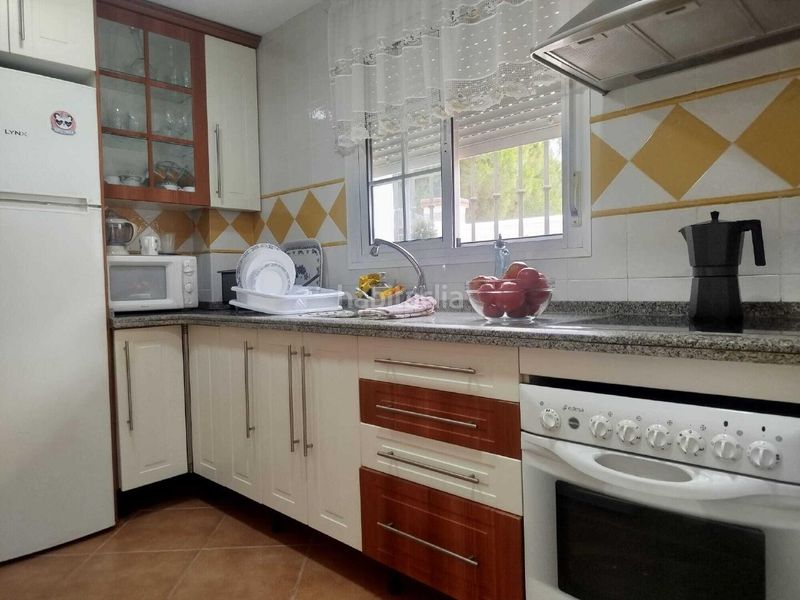 Foto b2a5a640-1363-415a-993c-852e2555c1f3. Casa a El Chorrillo - El Molino Rota