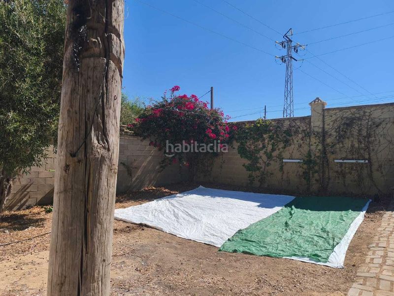 Foto b225a1f2-83f3-420e-a5e7-5bd8a8f7061a. Casa a Chipiona norte Chipiona