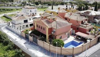 Chalet à Los Boliches. Villa la loma fuengirola