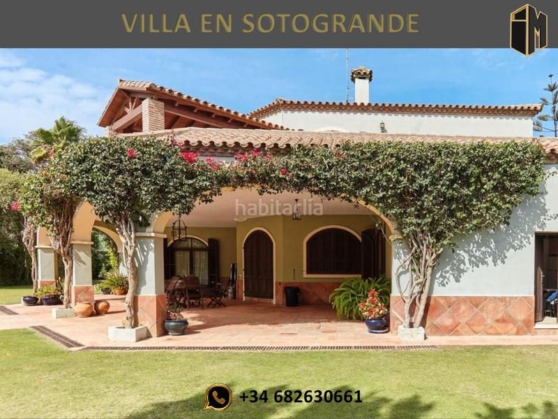 Foto f2b661ea-6ec0-4a10-84c5-34b163aaa0e2. Chalet con riscaldamento parcheggio piscina in Sotogrande alto Sotogrande