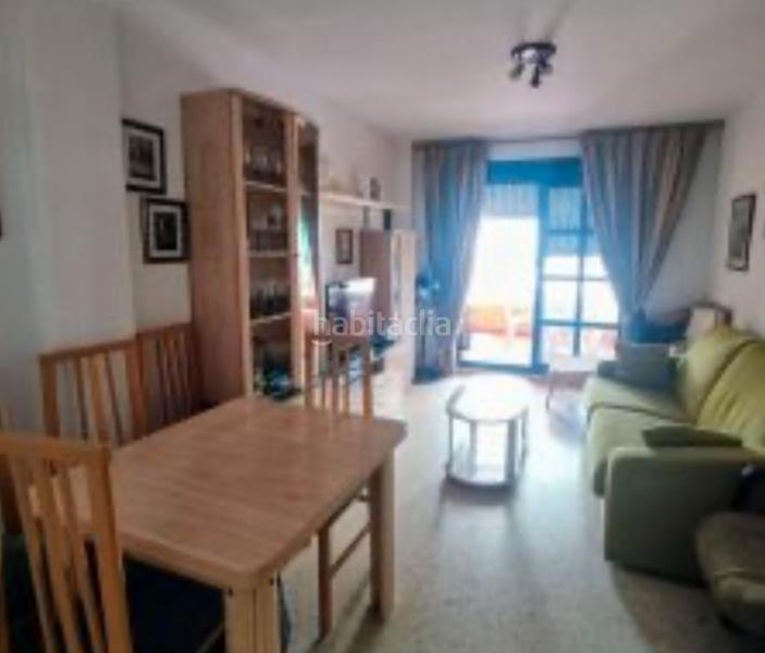 Foto fddc094a-fc0a-4e79-8c89-599970487a8b. Piso  a pocos pasos del mar – la duquesa alta, ?? acceso directo a la playa | piscina | jardines | garaje privado en Manilva