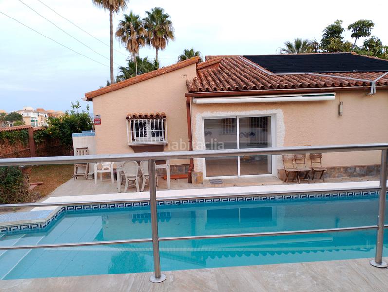 Foto a2338282-ac1c-408c-878f-dc91474fc3ce. Chalet  a 150 m de la playa chullera, estepona en Manilva