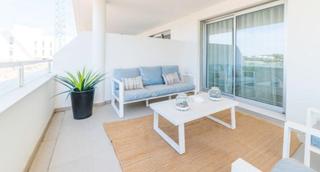 Appartement à Los Llanos. Apartamento en cancelada – nueva milla de oro, estepona