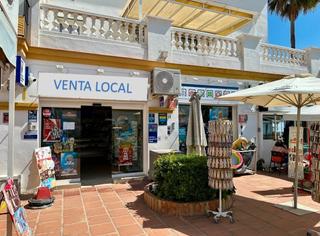 Local commercial à Parque de la Paloma. Local con potencial y rentable