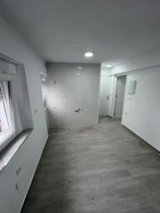 Planta baixa  Calle antonio machado. Piso bajo chana lidl bien comunicado