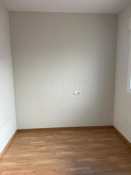 Foto e778f502-aef5-45f0-985b-52d31f01548b. Flat in Huétor Tájar