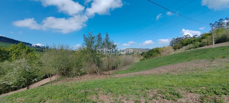 Foto 44d148b3-8619-4257-8903-b42c491ecc98. Casale in Penagos