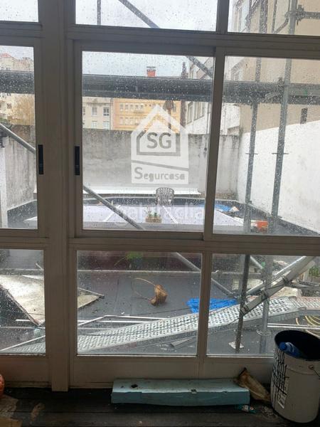 Foto e45e371e-b64c-4b0c-aaa1-c1ab1a71a250. Edificio in Casco Viejo Ourense