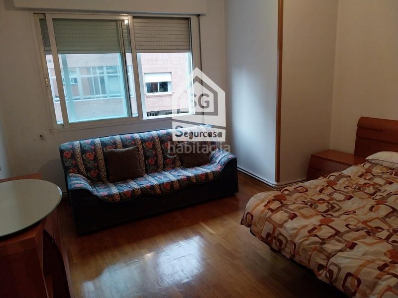 Foto 1fb995b4-0960-44aa-bfd2-e35414bd499c. Piso en Ventiun Ourense