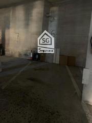 Parking coche en Vistahermosa. Garajes en ourense