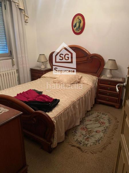 Foto 0e804a7c-ce5e-4d9c-9966-81cb432ed875. Semi detached house with heating parking in As Lagoas Ourense