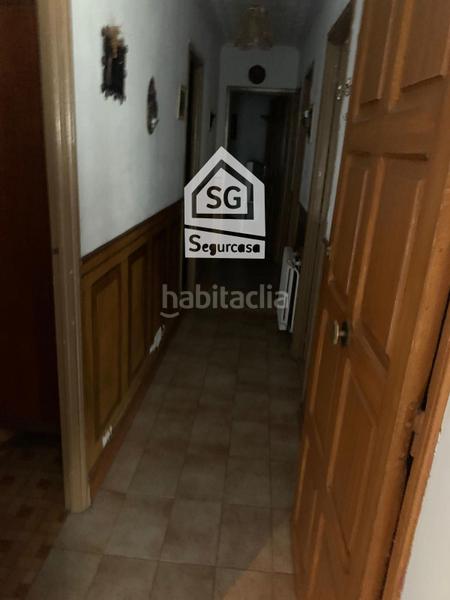 Foto 8c2a90ab-90bf-4c86-85f0-db7dd4f6c477. Semi detached house with heating parking in As Lagoas Ourense