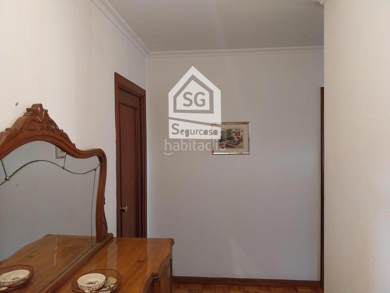 Foto c394b7f3-f805-4277-b3b4-019b0fe9bf12. Appartamento in Ventiun Ourense