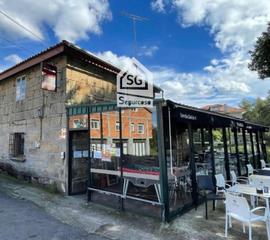 Local commercial à Vilar de Barrio. Urge vender! negocio con casa y cafe pub vilar de barrio, galici
