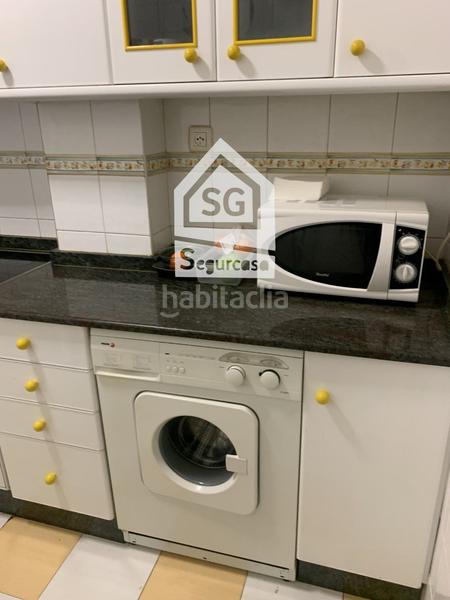 Foto 77ec812a-5d51-4e7d-9bc9-7dde24366a85. Piso en Centro Ourense