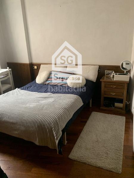 Foto fbdfc25e-c593-460a-a8d5-8e527d1f06e5. Piso en Centro Ourense