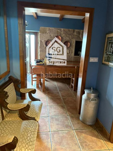 Foto e3aead9e-a7c9-43fa-81c8-990d84e686ea. Casa adosada chalet espectacular con licencia vacacional en Ourense