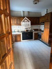 Chalet  Fondo vila. Casa para entrar a vivir