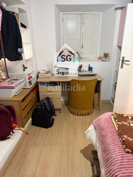 Foto 0156d383-4246-45da-a64a-b9e1a253911c. Casa adossada a Amoeiro