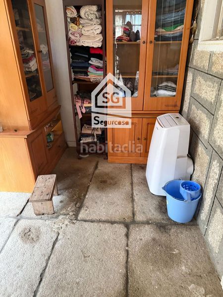 Foto 55d9d8a2-3ebd-4f34-a83b-55c43c99331d. Casa adossada a Amoeiro