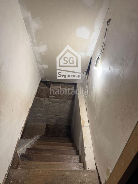 Foto ae382464-e196-447a-927d-cf362fe7cad0. Casa adossada a Amoeiro