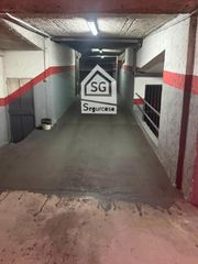 Aparcament cotxe a Centro