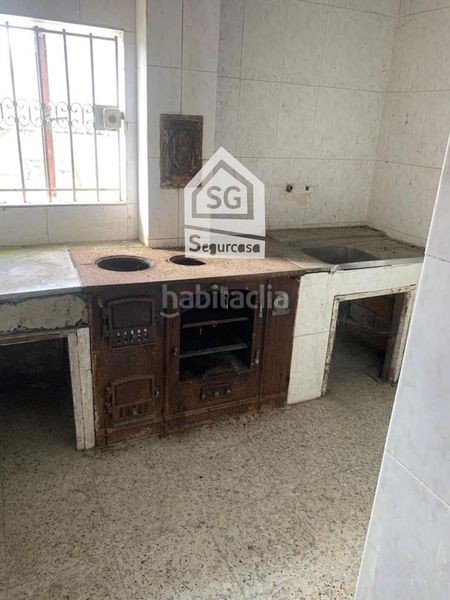 Foto 1a7801f5-df40-4a02-a406-6c459ec9b5e4. Casa adosada exclusiva oportunidad de comprar casa registrada a 7 minutos de ourense en Amoeiro