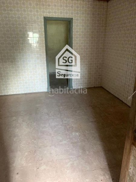 Foto df703442-b9db-4b3c-a17e-ad42a22ca6ec. Casa adosada exclusiva oportunidad de comprar casa registrada a 7 minutos de ourense en Amoeiro
