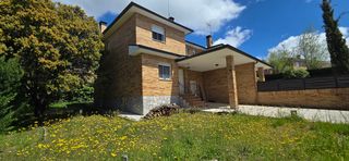Chalet  Calle vilatan. Naturaleza y comodidad