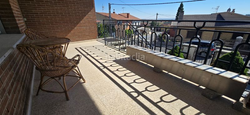 Foto 9c9e64f0-f1dc-48fb-b3bd-2016e669c169. Xalet amb xemeneia calefacció aparcament a Villacastín