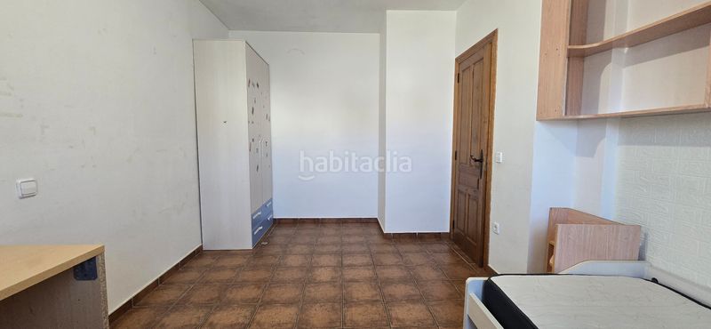 Foto 043c9c07-337b-484f-a351-a615be5cd170. Casa amb xemeneia calefacció aparcament a Villacastín