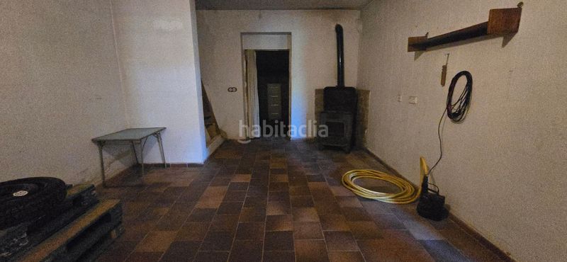 Foto 249251a4-8684-48ff-824a-8741224d949d. Casa amb xemeneia calefacció aparcament a Villacastín