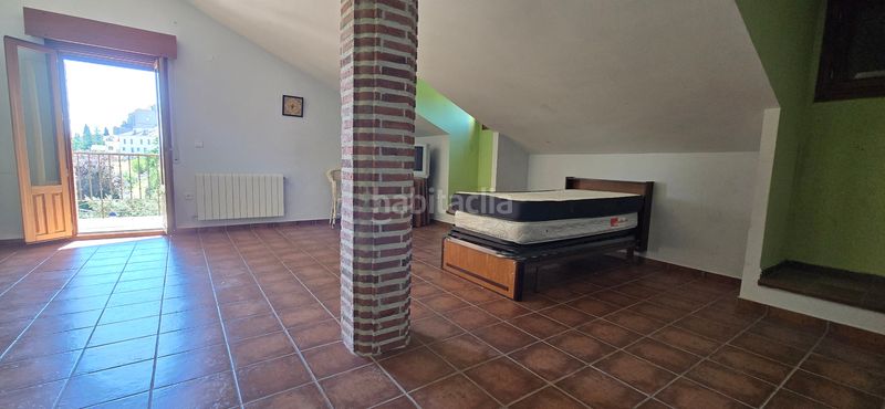 Foto a5cc3f0d-e525-4e4f-9c09-c5a73b36e010. Casa amb xemeneia calefacció aparcament a Villacastín