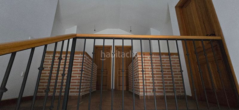 Foto c87a4917-9636-44d5-af82-0923aea7edd3. Casa amb xemeneia calefacció aparcament a Villacastín