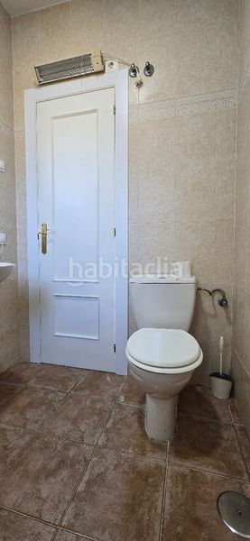 Foto c427c160-7856-424d-97f3-33e5570ee97e. Xalet amb xemeneia calefacció a Zarzuela del Monte