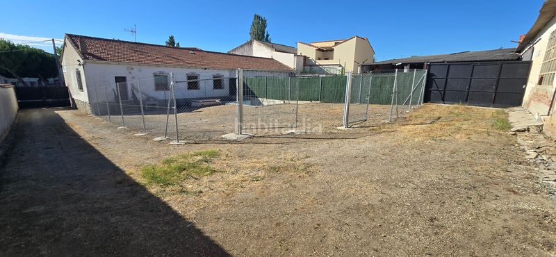 Foto 7cf459ce-927a-45a6-b539-cf57d8980014. Xalet amb calefacció aparcament piscina a Zarzuela del Monte
