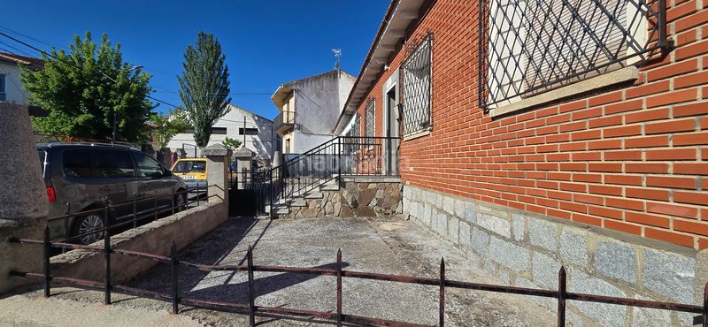 Foto f8a62b87-ce65-41fc-8051-fe4f0bf9125d. Xalet amb calefacció aparcament piscina a Zarzuela del Monte