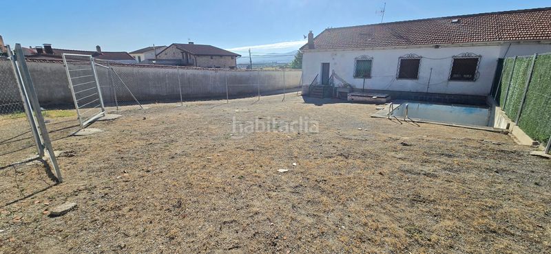 Foto fd9b3da5-7615-409f-a24f-5335348744d3. Xalet amb calefacció aparcament piscina a Zarzuela del Monte