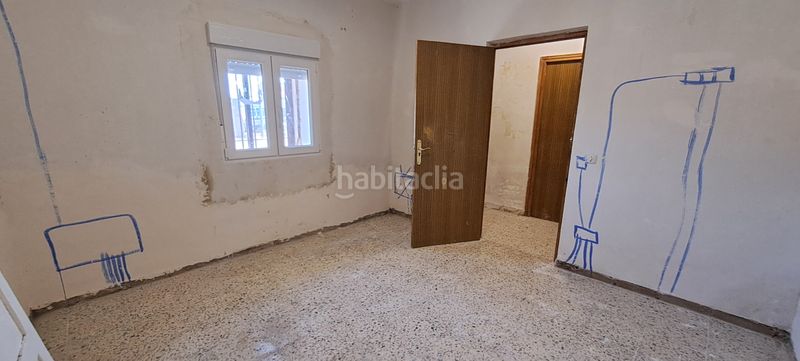 Foto 97f94722-6269-4575-ba56-227a1d85b6f9. Casa aparellada a Labajos