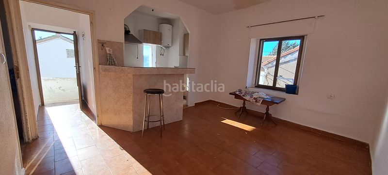 Foto e83ac1a5-dff7-4ca5-8a95-212b58c8a64d. Casa aparellada a Labajos