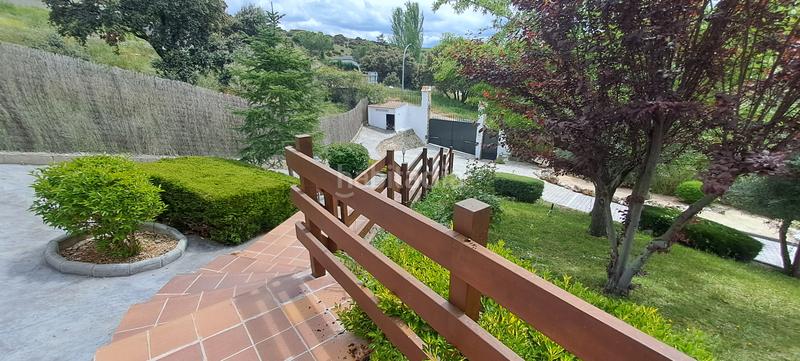 Foto 17aabe0a-665b-4f67-a58a-4af36219a388. Chalet avec cheminée chauffage dans Maello