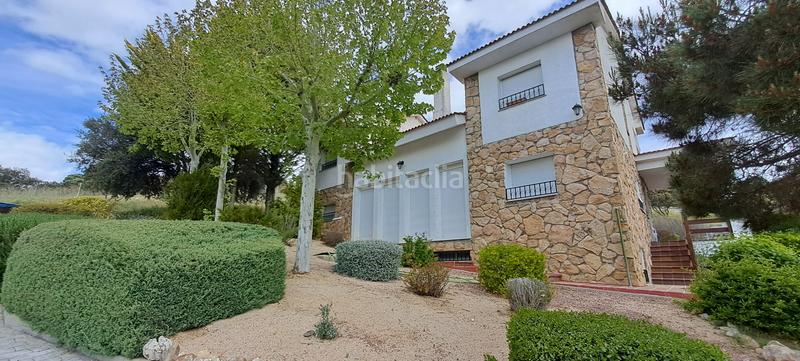 Foto 25b48e6d-9cdc-4f9f-9a72-af4e7289694b. Chalet avec cheminée chauffage dans Maello