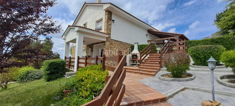 Foto c00d01fa-22e5-4ee5-92ed-201cacf9a6c8. Chalet avec cheminée chauffage dans Maello