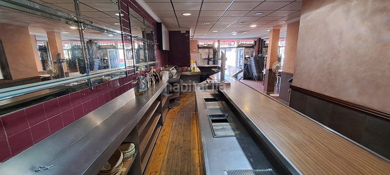 Foto f92a2b06-bdbf-4fe8-876b-c52500c4a76e. Local comercial a Villacastín